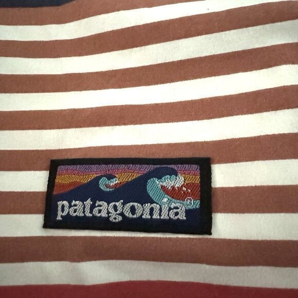 PATAGONIA‎ Size 36 Wavefarer Boardshorts Striped Swim Surf Blue, Red, White - Picture 7 of 7